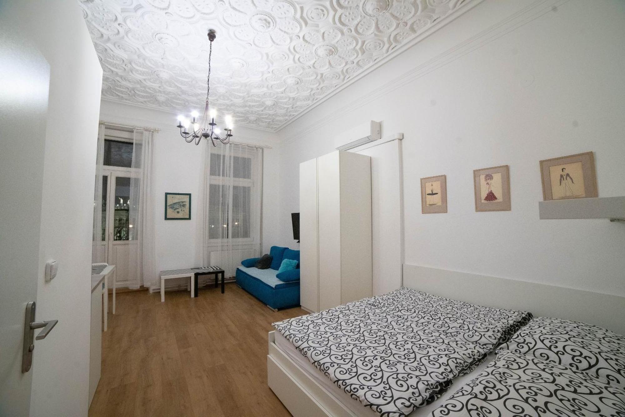 Apartments Katarina Praga Exterior foto